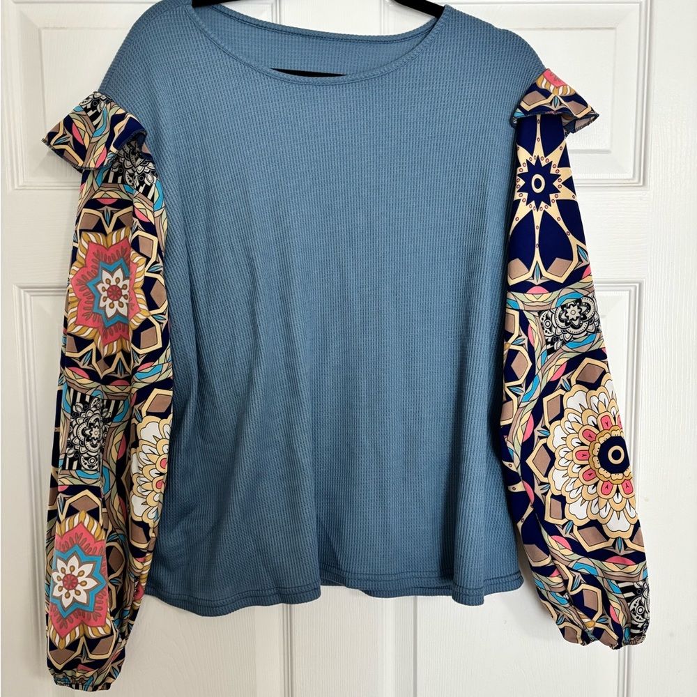 Blue Waffle-Knit Top with Printed Balloon Sleeves